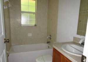 13645-main bath