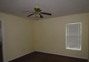 13645-master bedroom